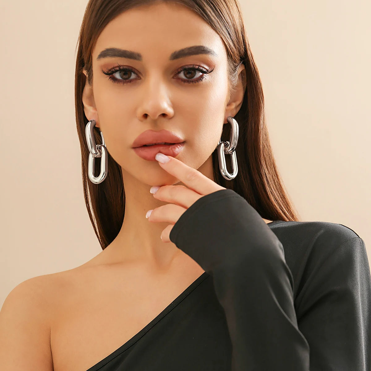 Vintage  Geometric U-Shape Link Drop Earrings